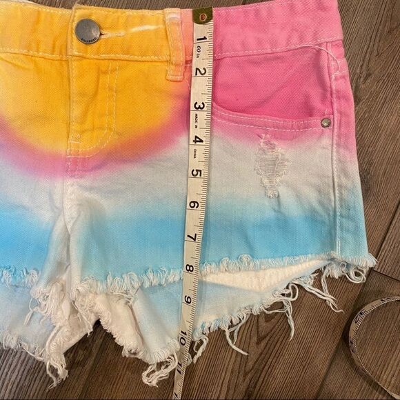 Billabong Tie Dye Distressed Low Rise Shorts 3 - Picture 7 of 9